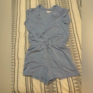 Super comfy gently worn no blemishes
